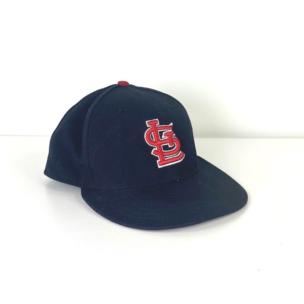 St‎ Louis Cardinals Hat New Era Fitted 7 1/8 Baseball Official On Field Cap Blue